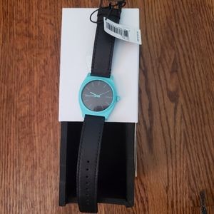 NWT Nixon watch
